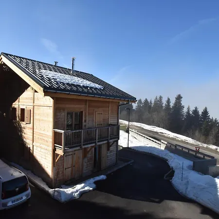 Splendid In With Tv Chalet
